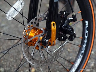 ディスクブレーキのついてるバイクは初めて