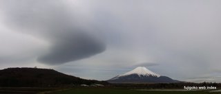 吊し雲